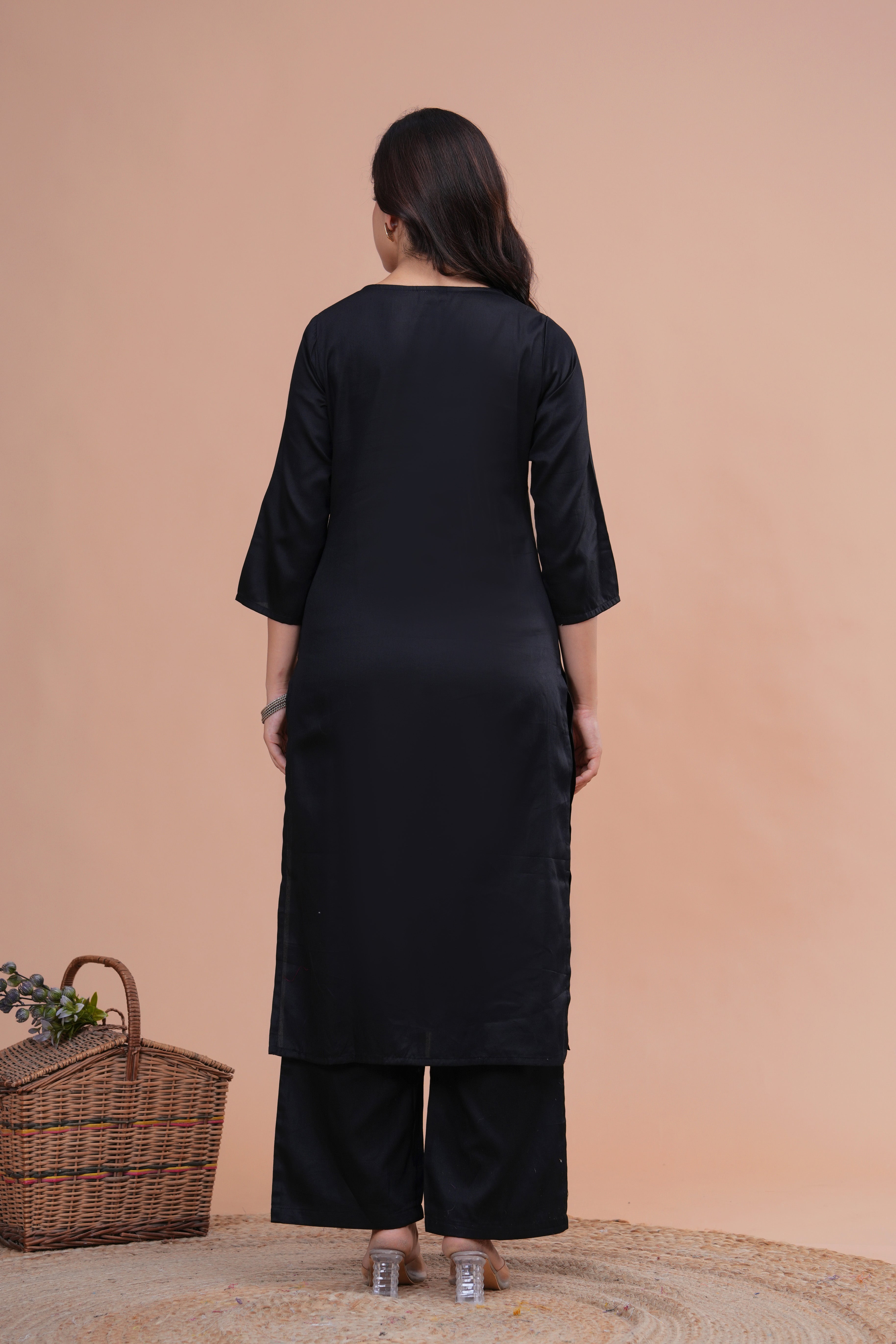 Black Cotton Silk Scallop Suit Set