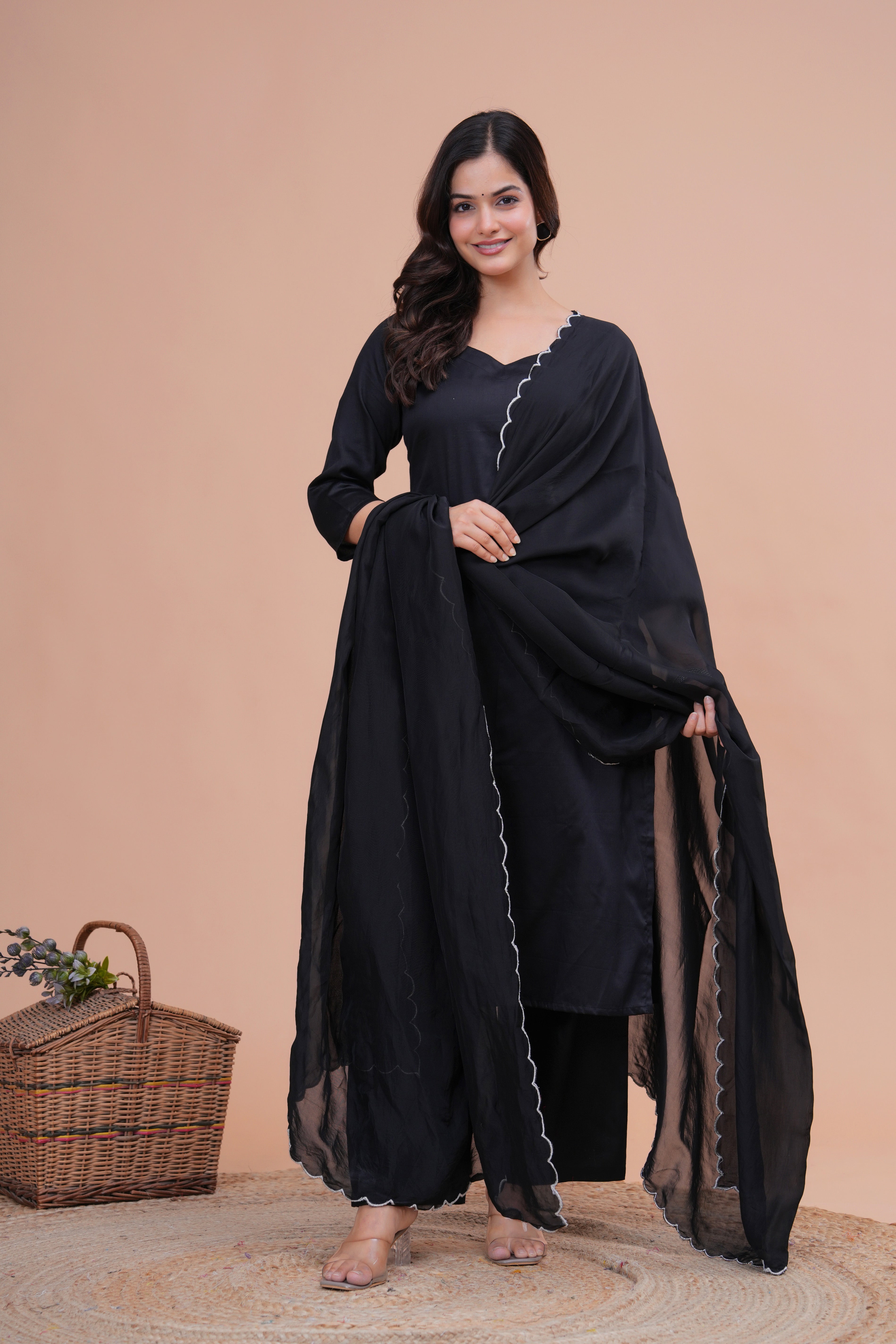 Black Cotton Silk Scallop Suit Set