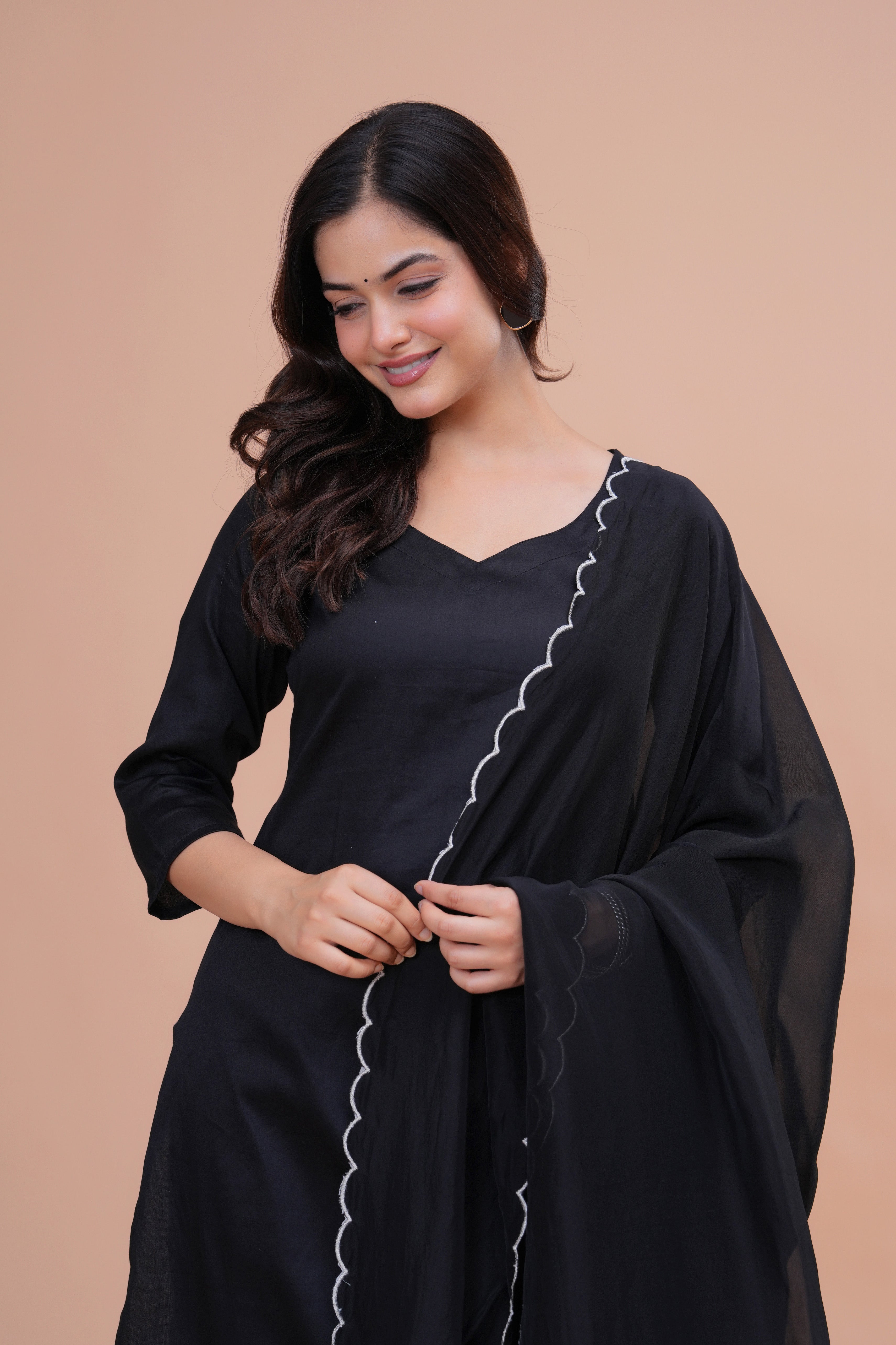 Black Cotton Silk Scallop Suit Set