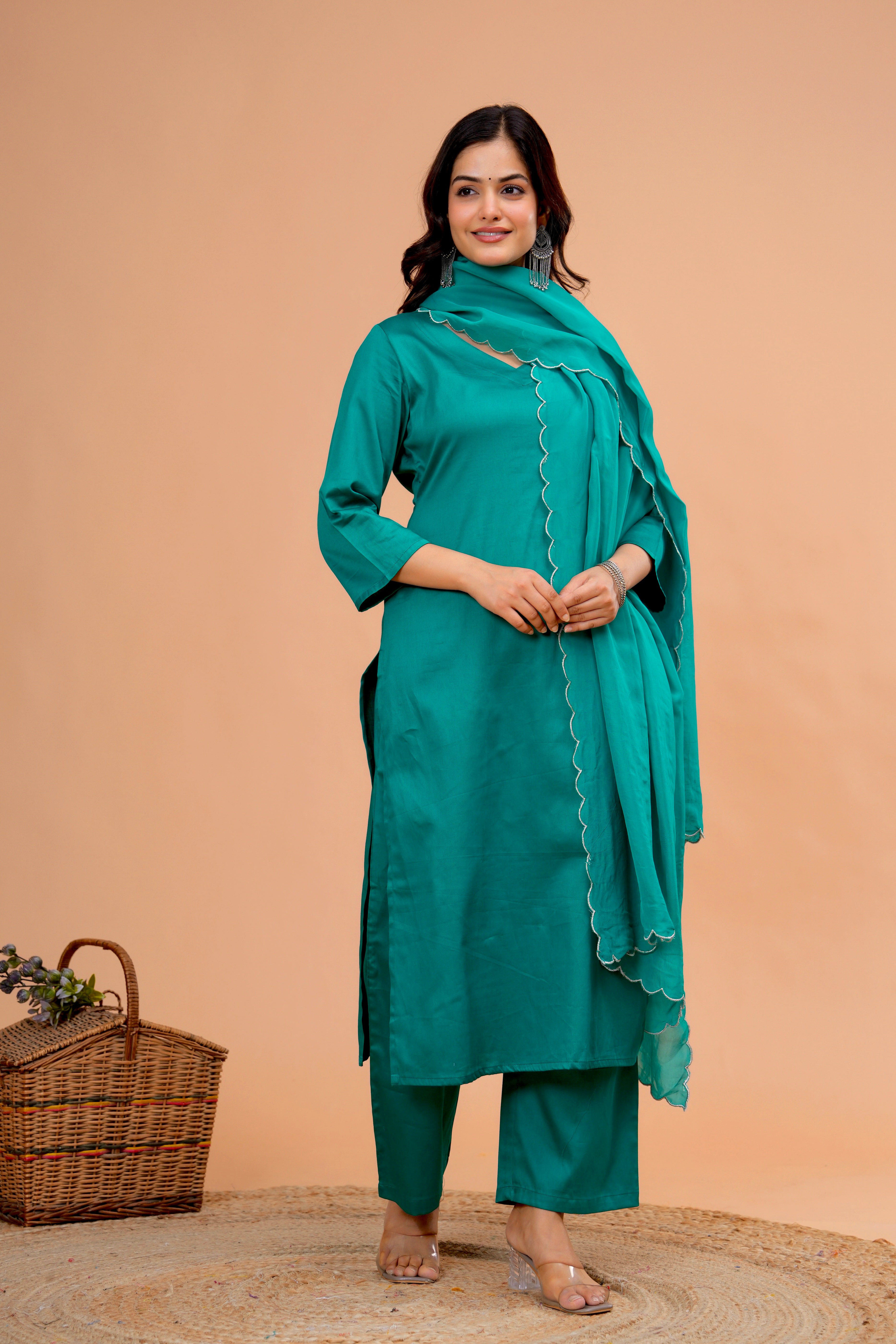 Green Cotton Silk Scallop Suit Set