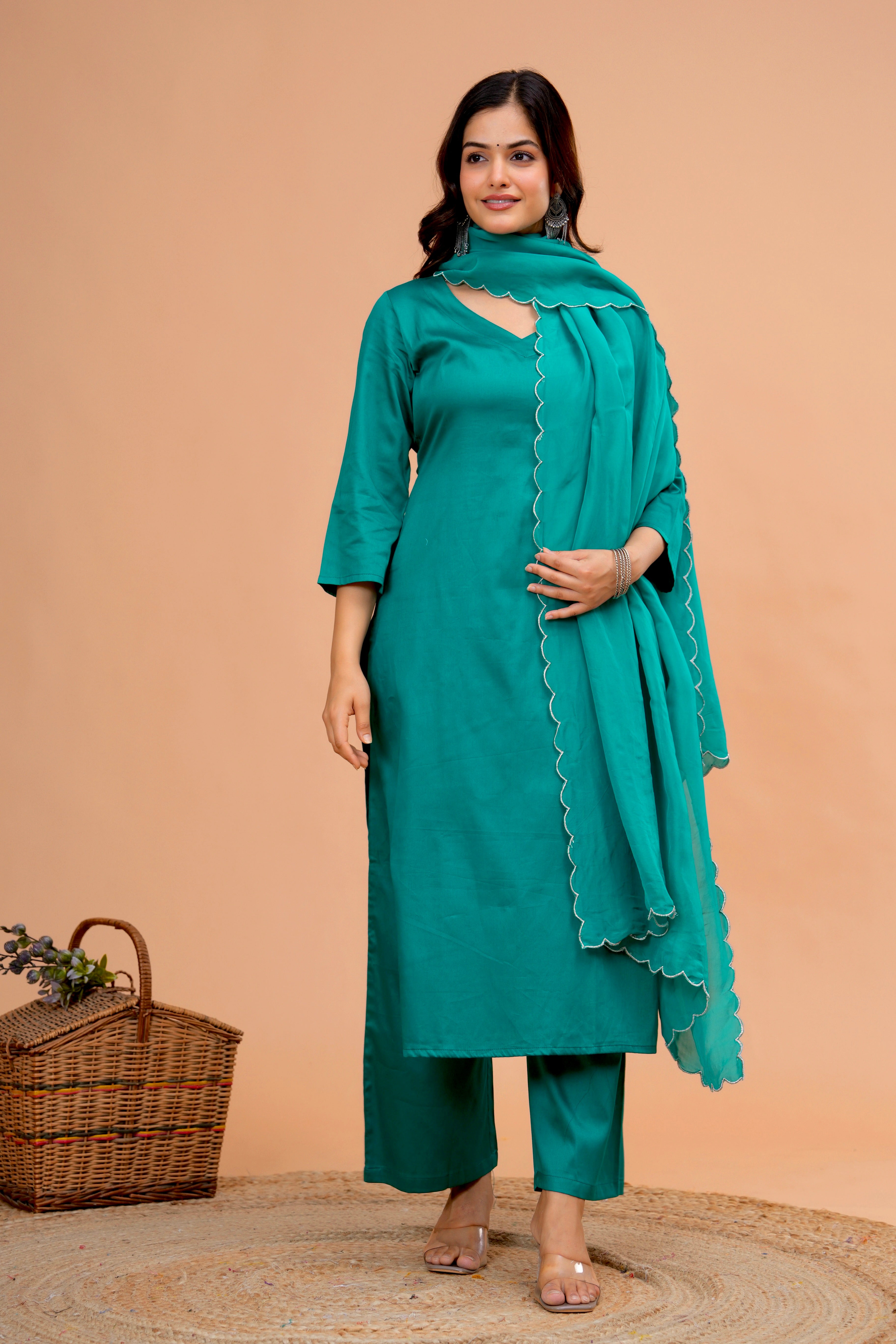 Green Cotton Silk Scallop Suit Set