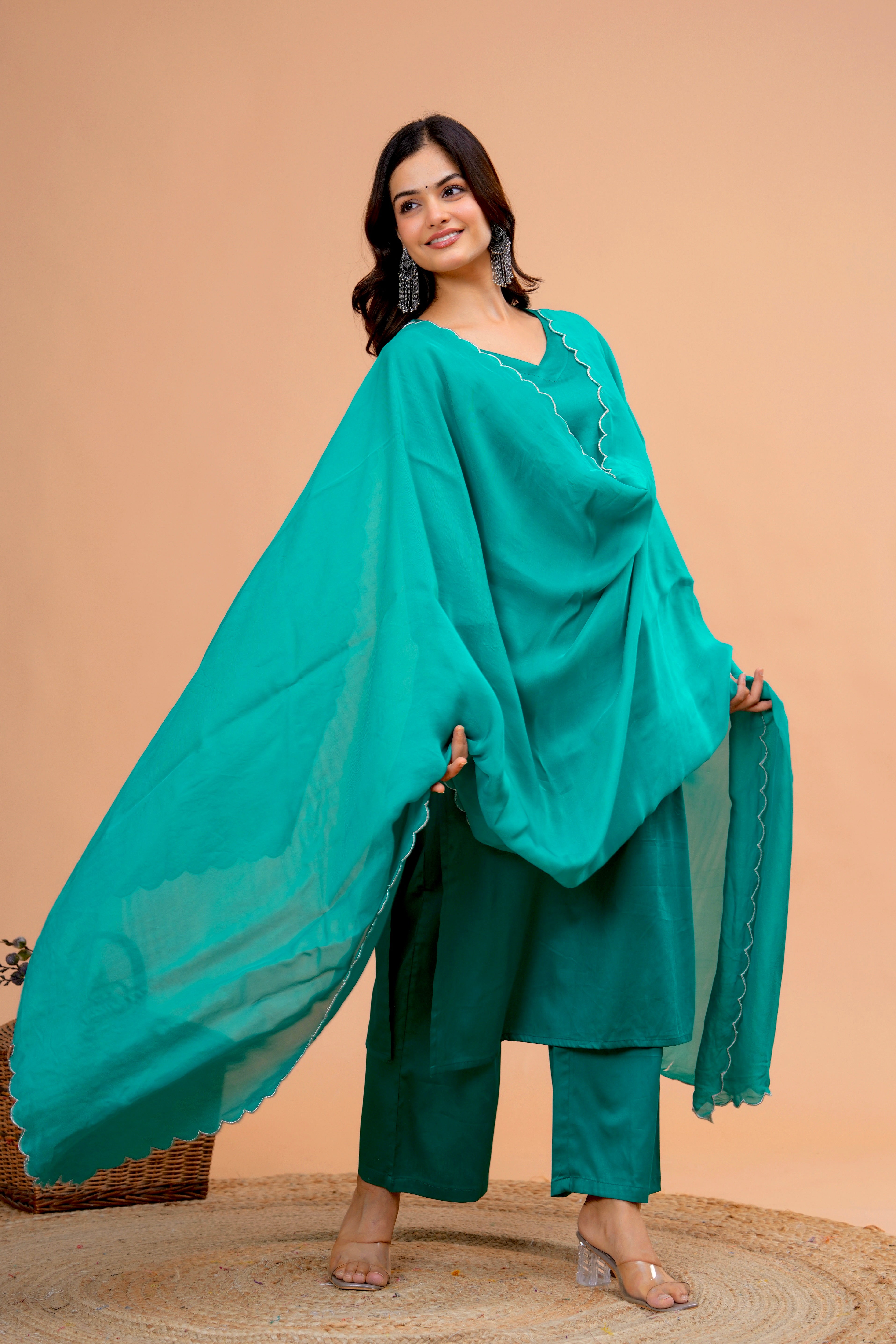 Green Cotton Silk Scallop Suit Set